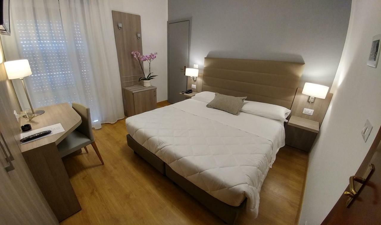 Hotel Loreley Lido di Jesolo Ngoại thất bức ảnh
